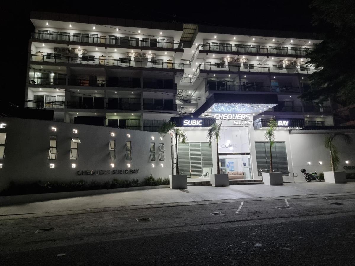 Chequers Suites Subic Bay Olongapo Ngoại thất bức ảnh