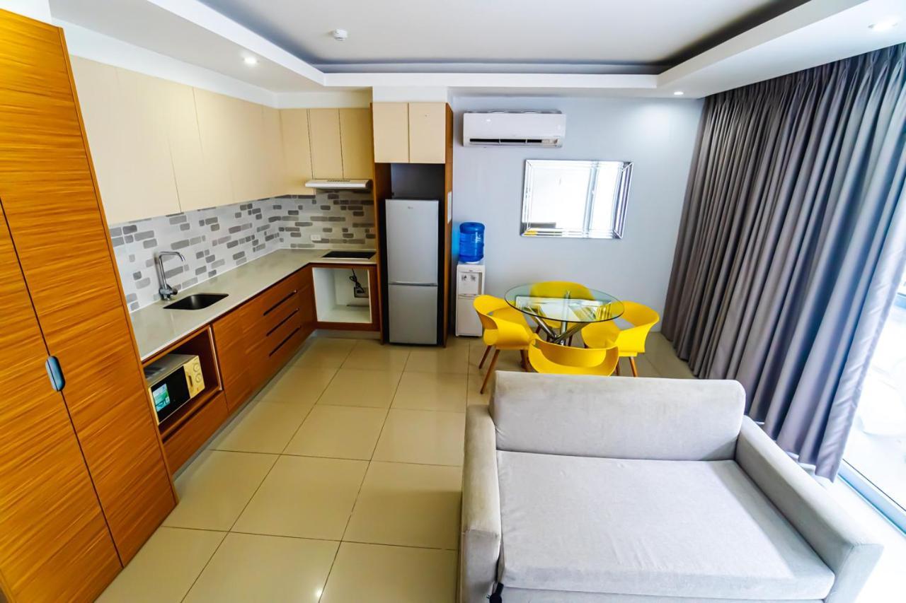 Chequers Suites Subic Bay Olongapo Ngoại thất bức ảnh
