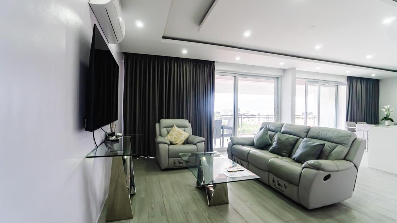 Chequers Suites Subic Bay Olongapo Ngoại thất bức ảnh