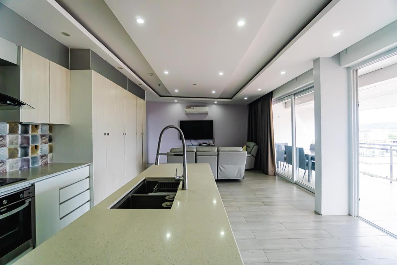 Chequers Suites Subic Bay Olongapo Ngoại thất bức ảnh