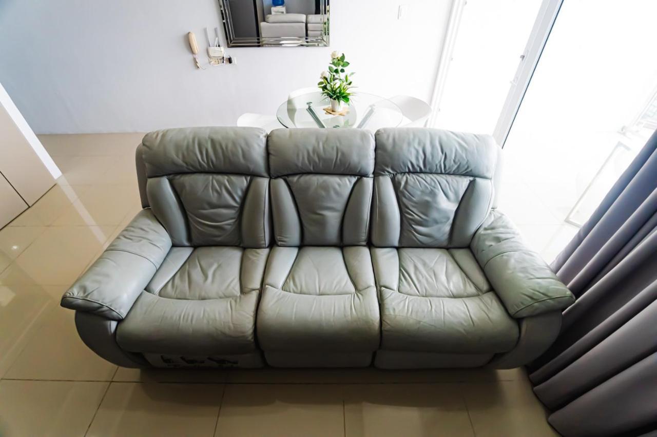 Chequers Suites Subic Bay Olongapo Ngoại thất bức ảnh