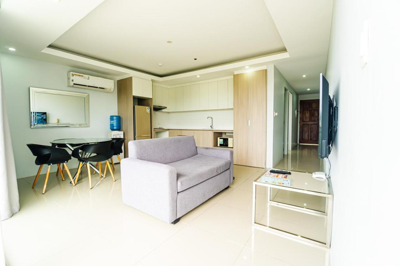 Chequers Suites Subic Bay Olongapo Ngoại thất bức ảnh