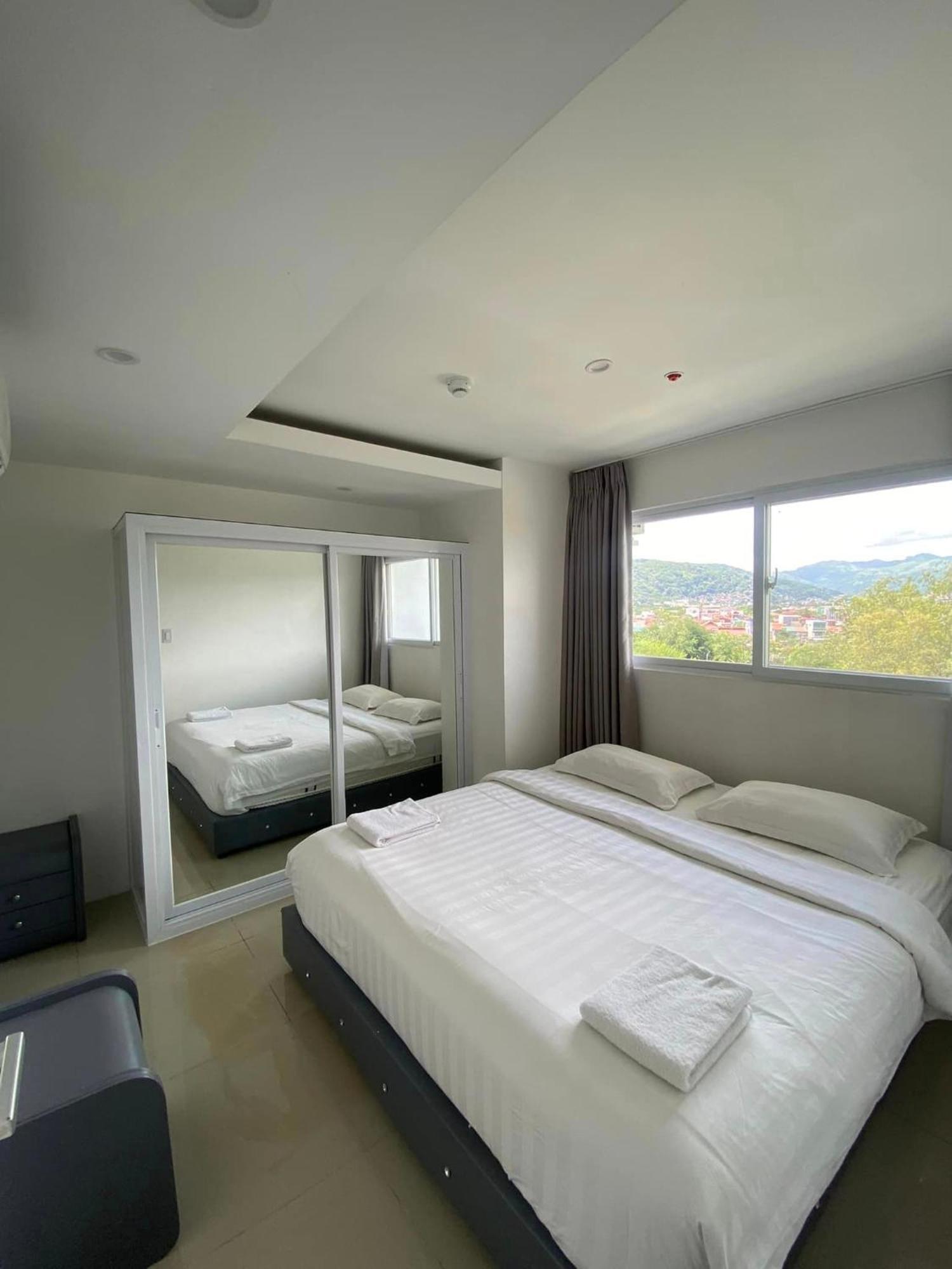 Chequers Suites Subic Bay Olongapo Ngoại thất bức ảnh