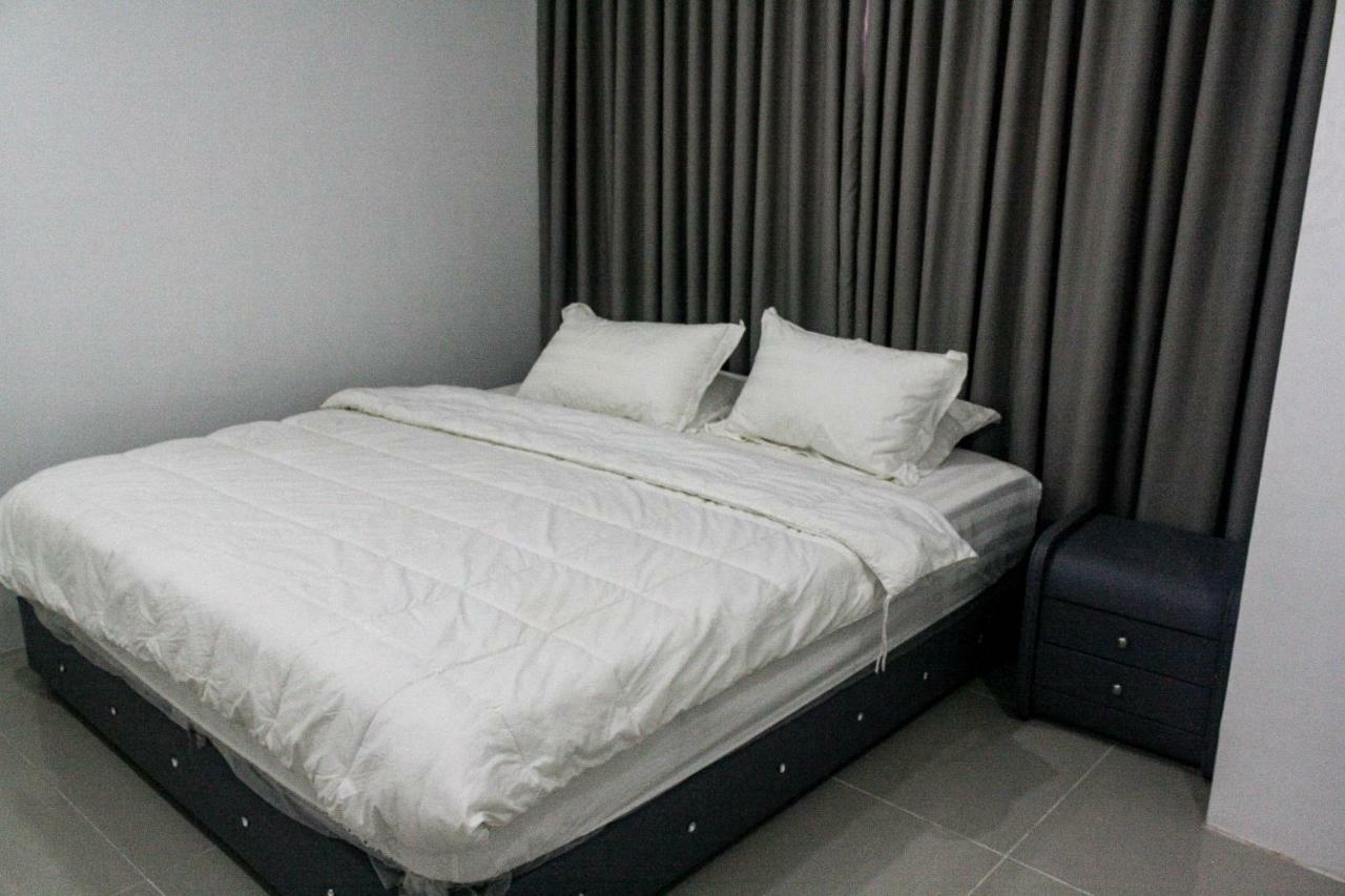 Chequers Suites Subic Bay Olongapo Ngoại thất bức ảnh